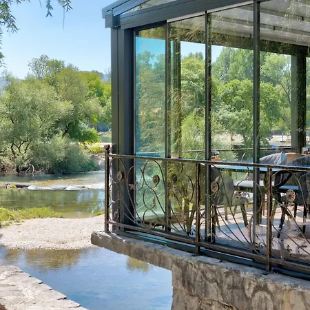 Kolo Motel Buna